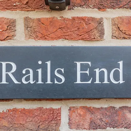 Rails End * Whitby